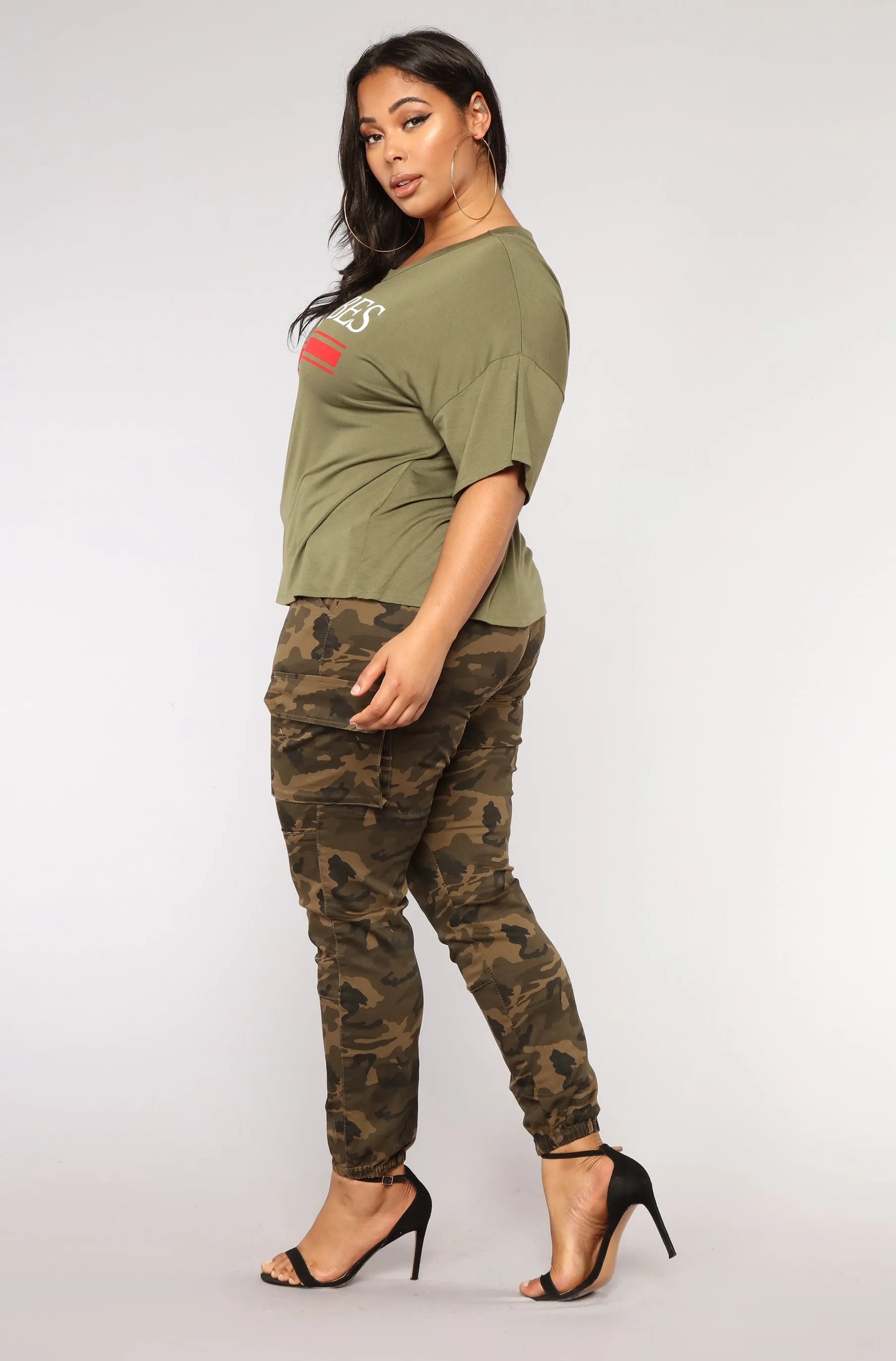 Always Good Vibes Tee - Olive