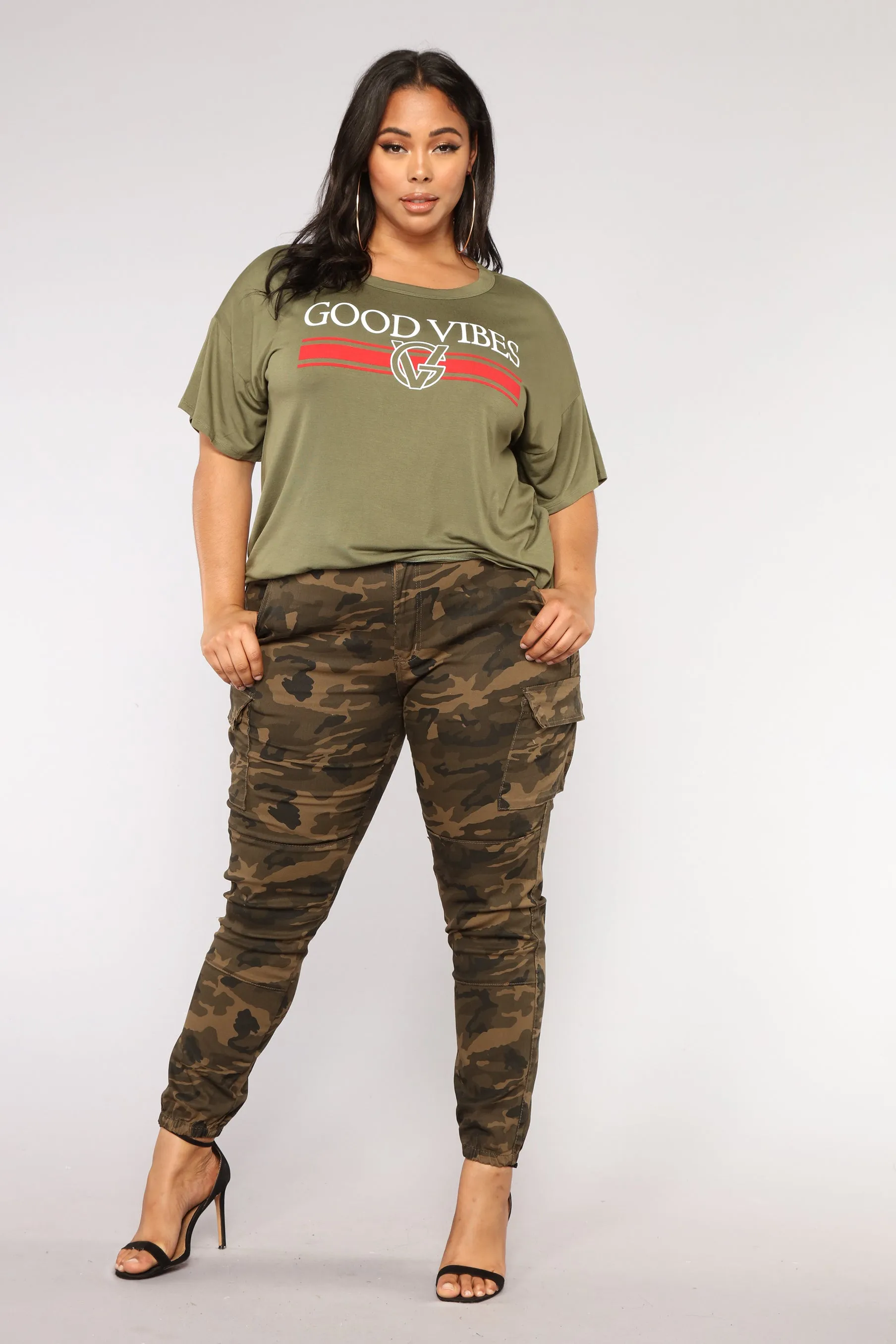 Always Good Vibes Tee - Olive
