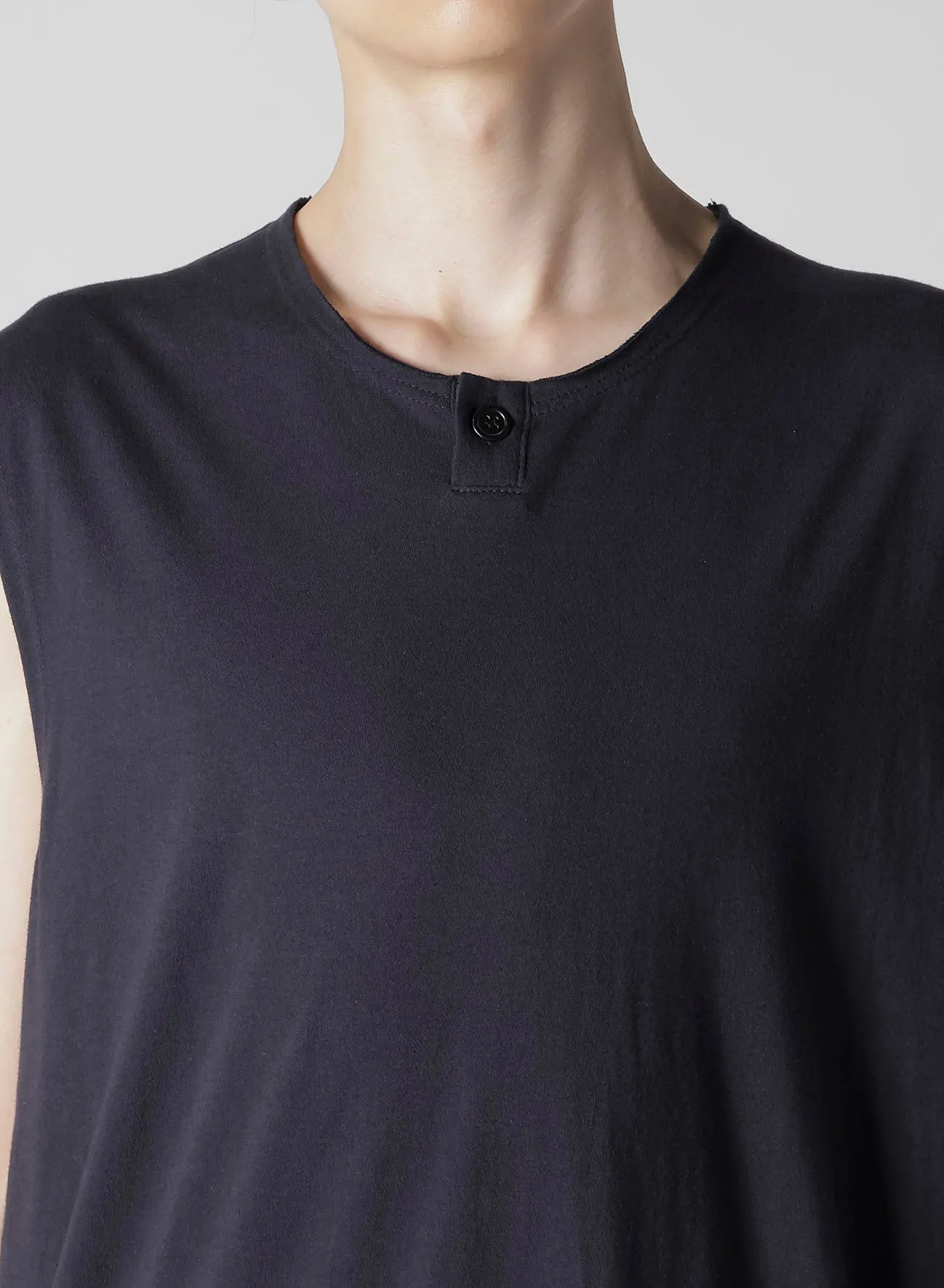COMBED SINGLE JERSEY SINGLE BUTTON TANK TOP